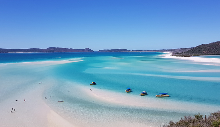 whitesands-beach-hamilton-island-queensland-australia